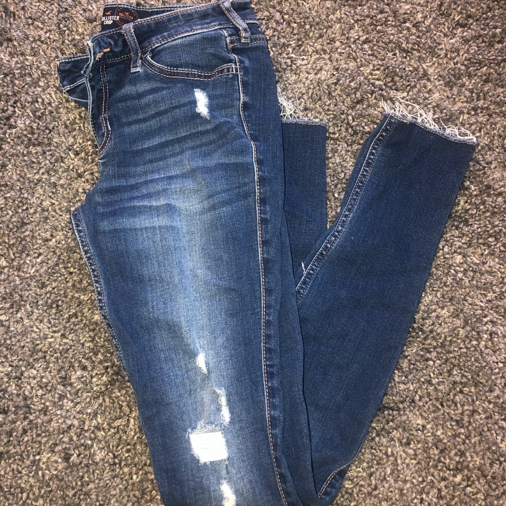 Hollister ripped skinny jeans
